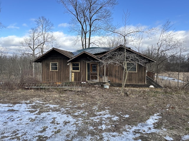 view of front of home