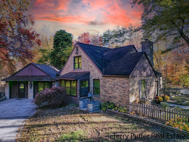 view of front of house