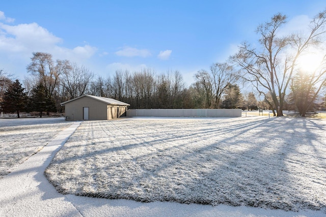 view of yard with a garage