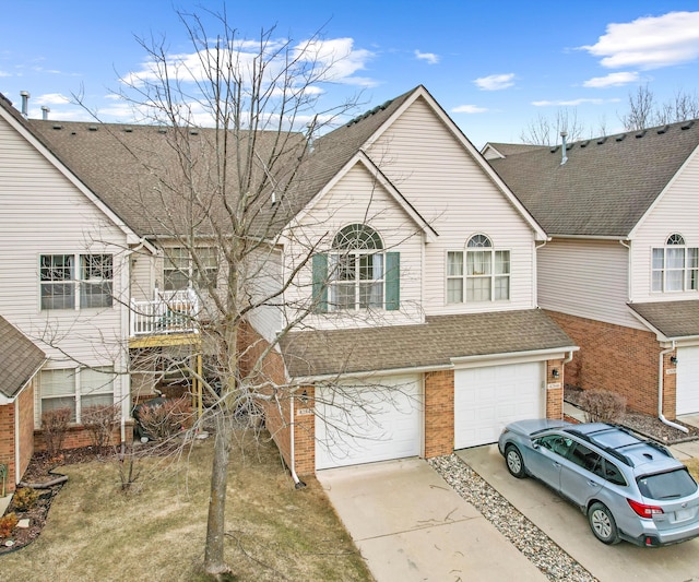 view of front of property featuring a garage