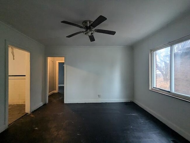 empty room featuring ceiling fan