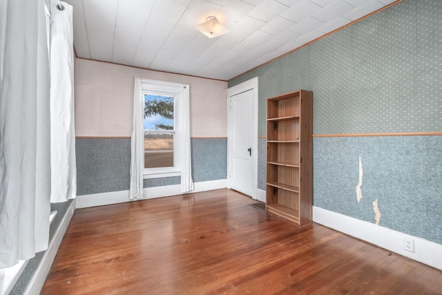 empty room featuring hardwood / wood-style floors