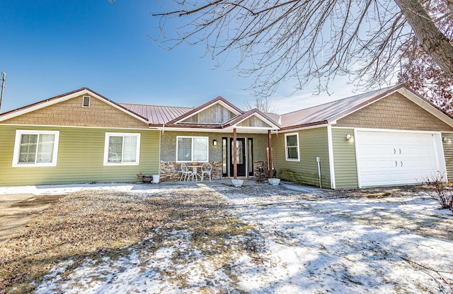 view of front of house featuring a garage