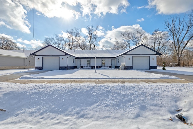 single story home featuring a garage