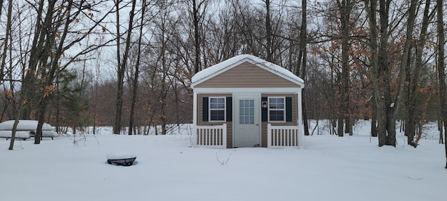 Listing photo 3 for 300 N 56th Ave, Mears MI 49436