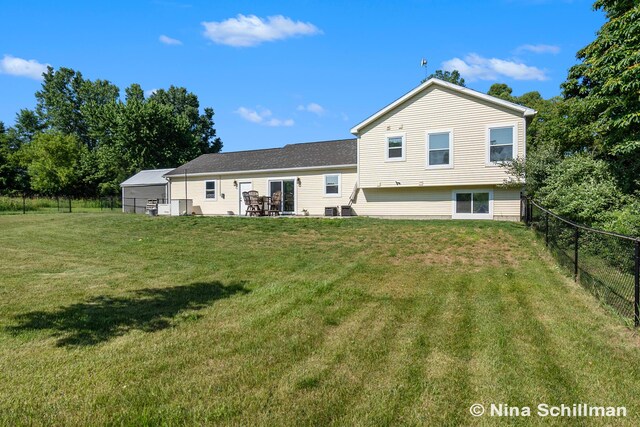 834 N Michigan St, Fremont, MI 49412 - photo 4