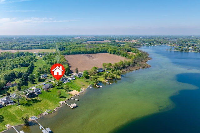7585 S Indian Lake Dr, Vicksburg, MI 49097 - aerial view of property and surrounding area with a nearby body of water