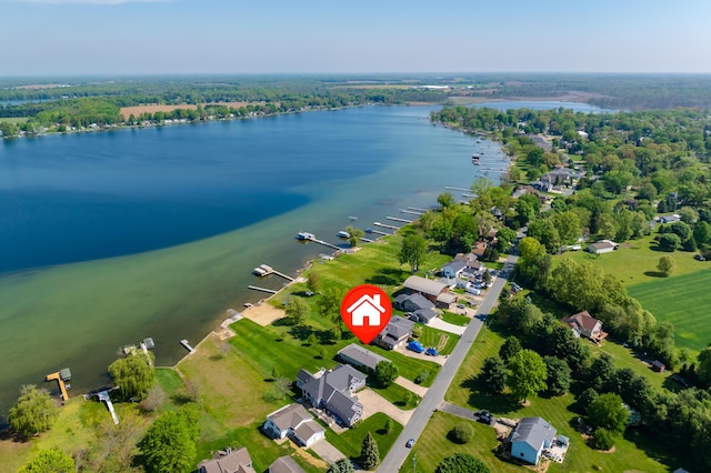 7585 S Indian Lake Dr, Vicksburg, MI 49097 - aerial view of property and surrounding area featuring a large body of water