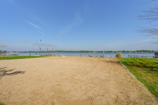 7585 S Indian Lake Dr, Vicksburg, MI 49097 - water view