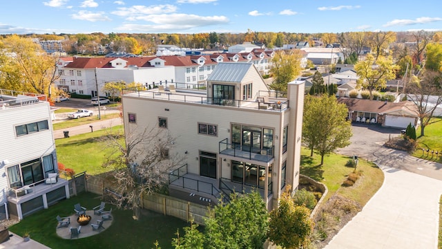 drone / aerial view featuring a residential view