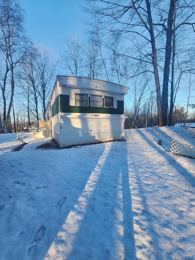 view of front facade