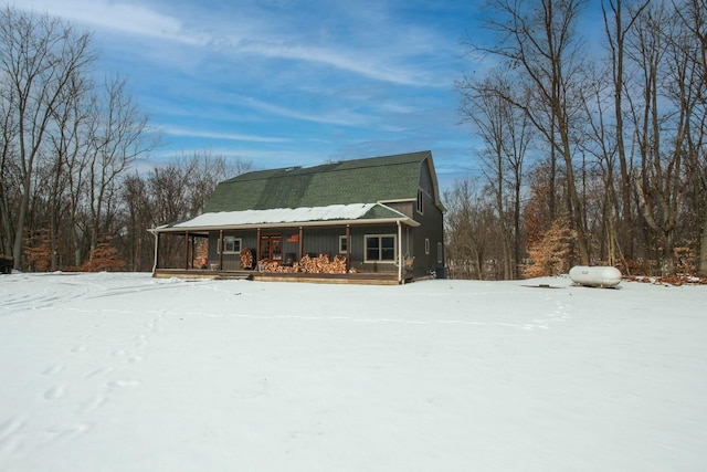 view of front of house with covered porch