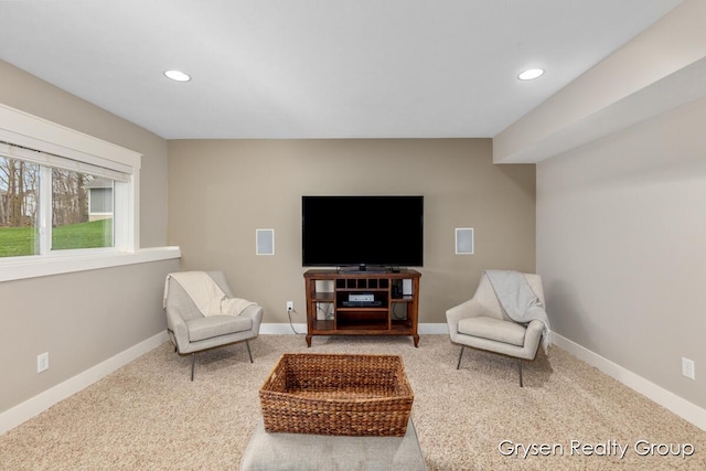 7313 Valhalla Dr, Hudsonville, MI 49426 - living area featuring recessed lighting, carpet, and baseboards