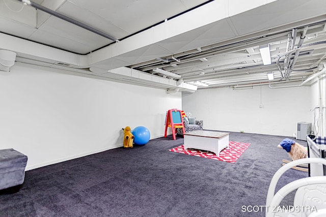 rec room featuring carpet flooring