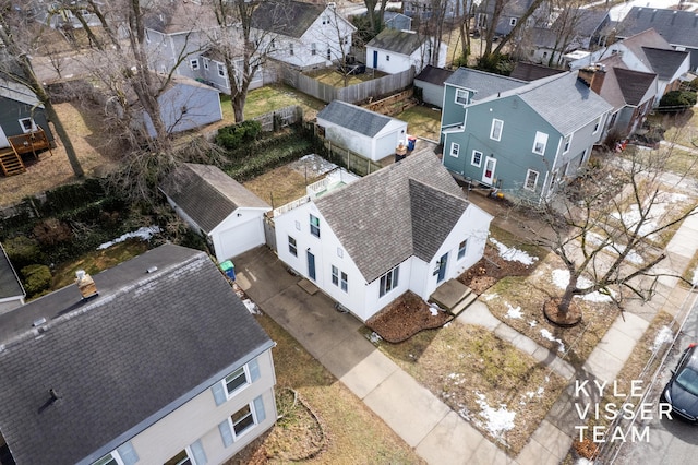 drone / aerial view featuring a residential view