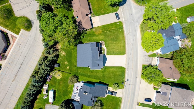 drone / aerial view featuring a residential view