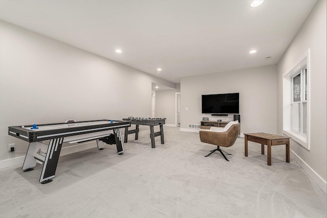 rec room with light carpet, baseboards, visible vents, and recessed lighting