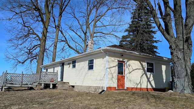 view of front facade with a deck