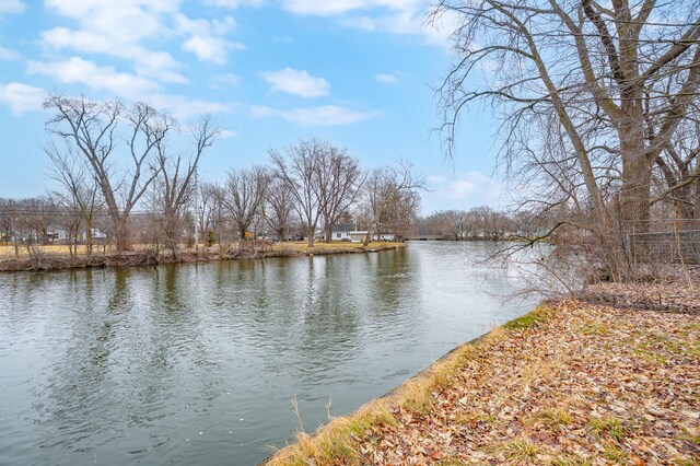 240 S Main St, Three Rivers, MI 49093 - property view of water