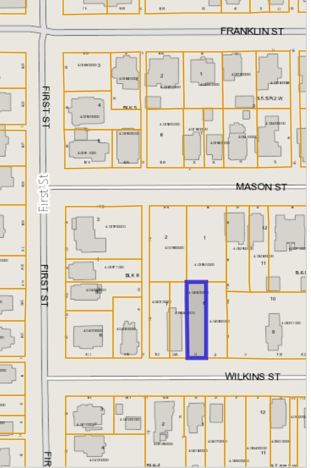 330 W Wilkins St, Jackson, MI 49203