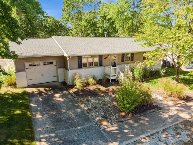 1111 Shore Dr, New Buffalo, MI 49117 - photo 2