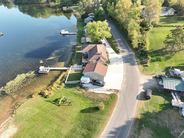 2772 S Wisner Ave, Fremont, MI 49412 - birds eye view of property featuring a water view
