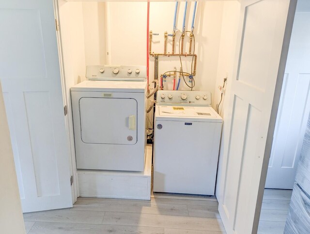 1009 N Ferry St, Ludington, MI 49431 - photo 15
