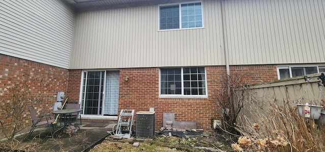 889 Kirts Blvd, Troy, MI 48084