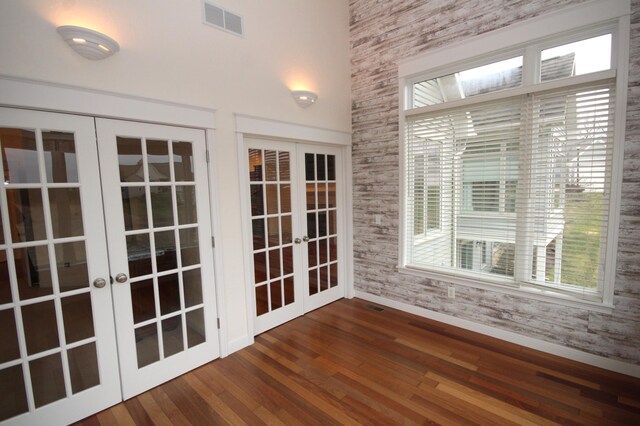 14224 Bridgeview Pointe, Vicksburg, MI 49097 - unfurnished sunroom with french doors