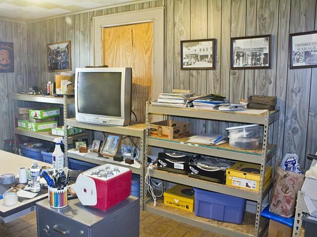 25544 Gage St, Dowagiac, MI 49047 - view of storage
