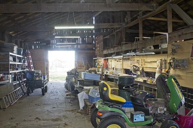 25544 Gage St, Dowagiac, MI 49047 - view of garage