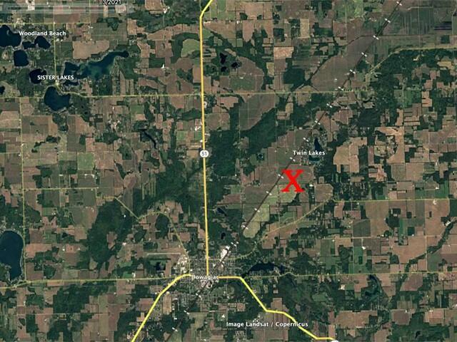 25544 Gage St, Dowagiac, MI 49047 - aerial overview of property's location