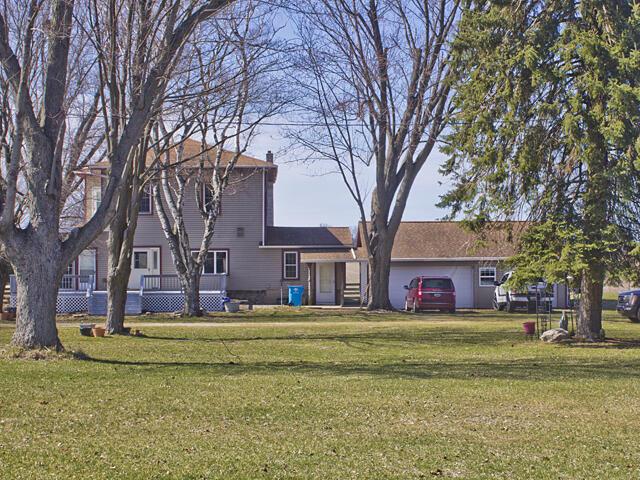 25544 Gage St, Dowagiac, MI 49047 - back of property with a yard