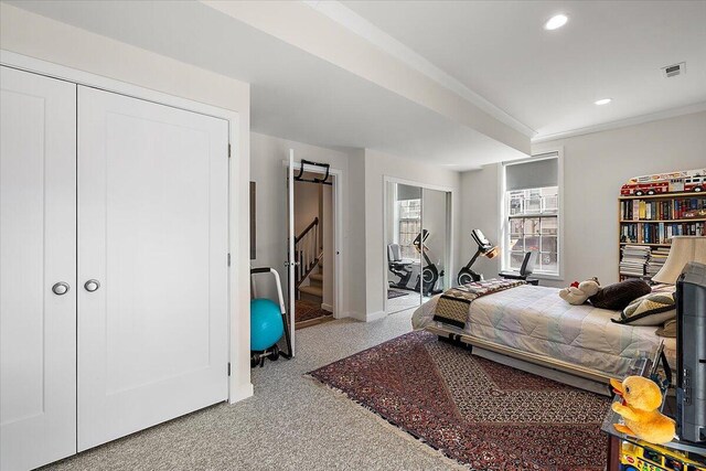 2824 Ridington Rd, Ann Arbor, MI 48105 - carpeted bedroom with visible vents, recessed lighting, baseboards, and crown molding