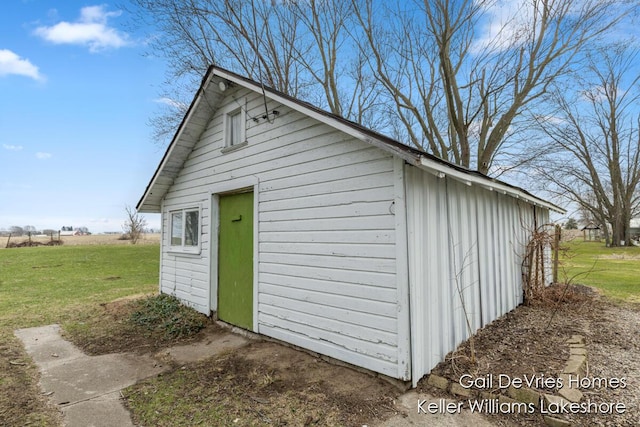 view of outbuilding with an outbuilding