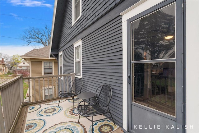 548 Pleasant St SE, Grand Rapids, MI 49503 - view of balcony