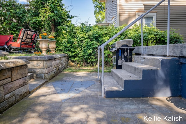 548 Pleasant St SE, Grand Rapids, MI 49503 - view of patio with grilling area