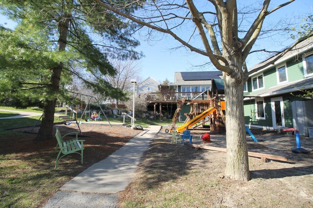 424 Little Lake Dr Unit 40, Ann Arbor, MI 48103 - view of community playground