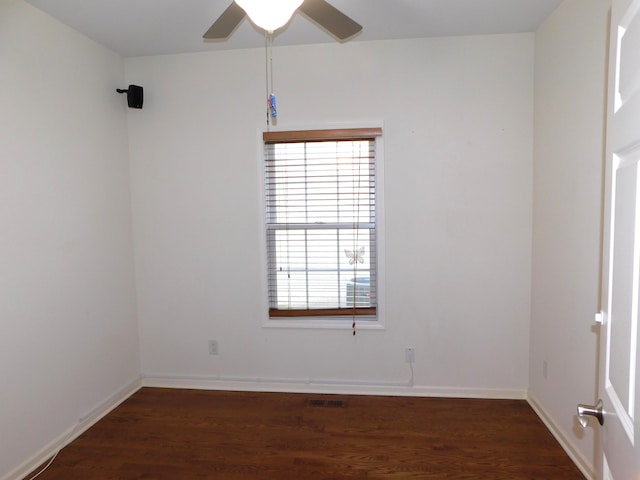 2535 Holiday House Rd Unit 24, Saint Joseph, MI 49085 - spare room featuring healthy amount of natural light, wood finished floors, and ceiling fan