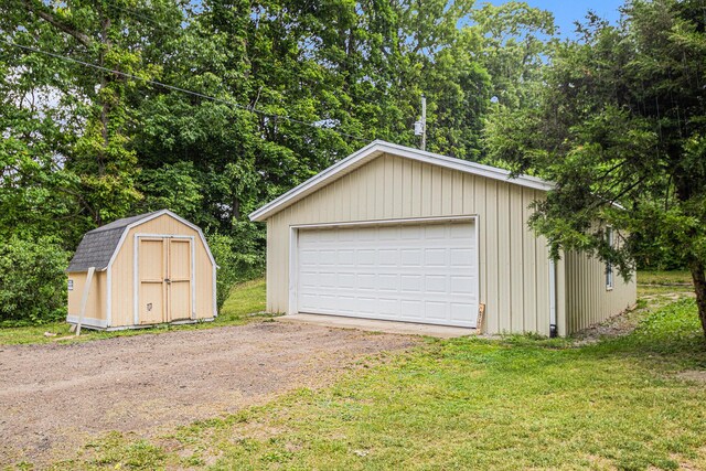 67173 Bulhand Rd, Cassopolis, MI 49031 - view of detached garage