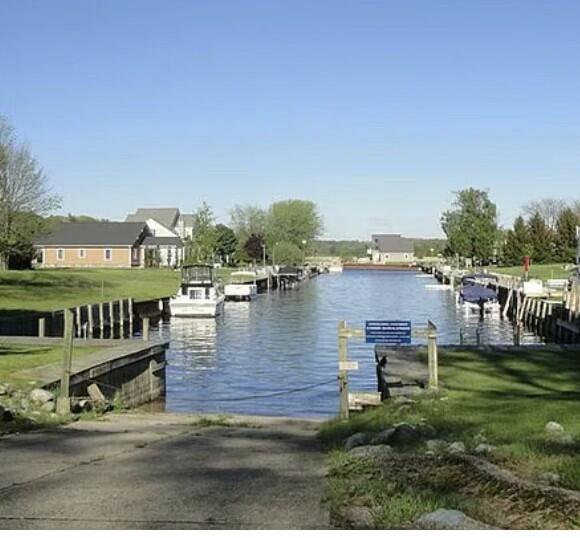Longbridge, Pentwater, MI 49449 - photo 3