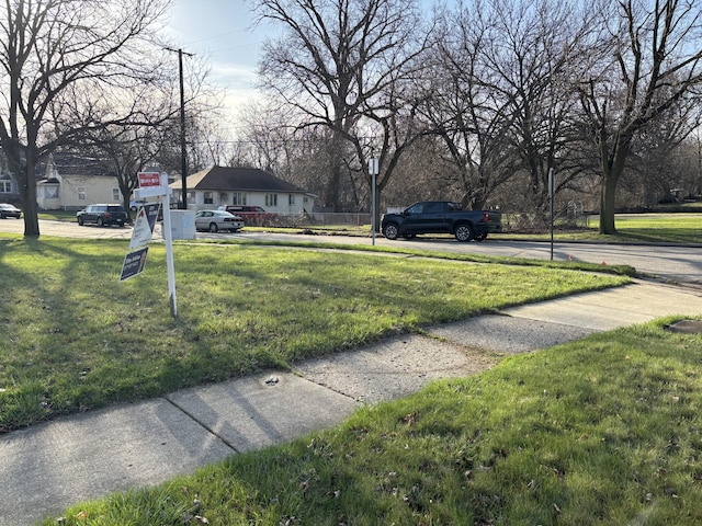 115 Summit Ave, Jackson, MI 49201 - photo 3