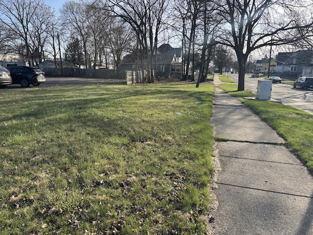 115 Summit Ave, Jackson, MI 49201 - photo 4