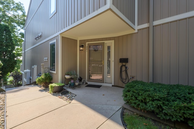 201 Wayne St, Saint Joseph, MI 49085 - photo 2