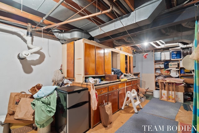 view of unfinished basement
