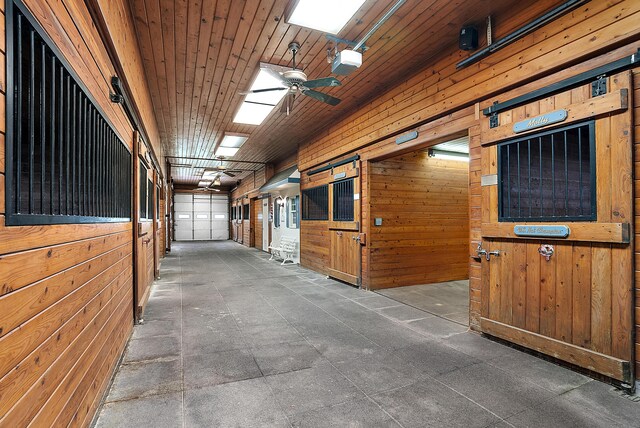 6130 Eidson Rd, Saint Joseph, MI 49085 - view of horse barn