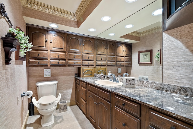 6130 Eidson Rd, Saint Joseph, MI 49085 - bathroom with crown molding, recessed lighting, toilet, vanity, and a raised ceiling