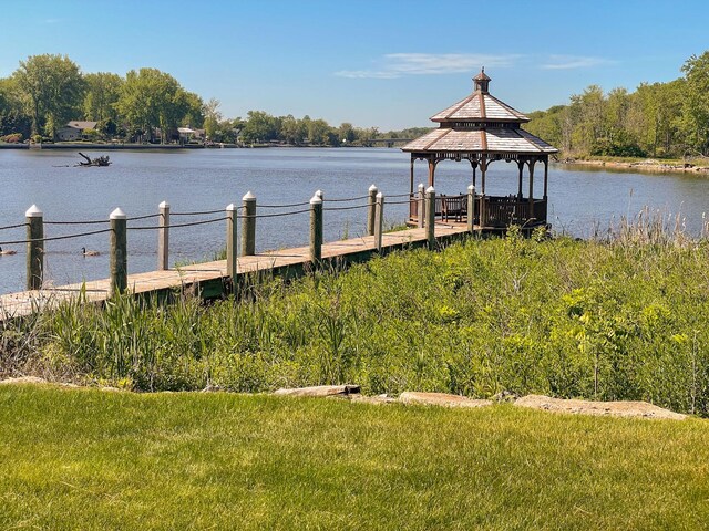 398 Anchors Way Unit 87S, Saint Joseph, MI 49085
