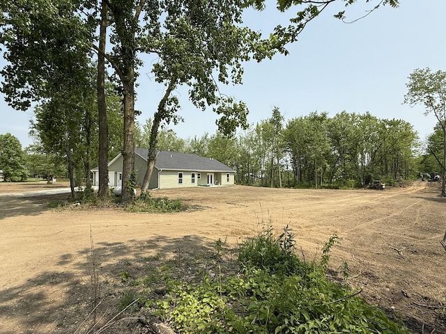 4745 Keith Rd, Hillsdale, MI 49242 - view of yard