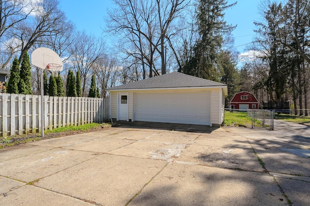 551 W Bridge St, Plainwell, MI 49080 - detached garage with fence
